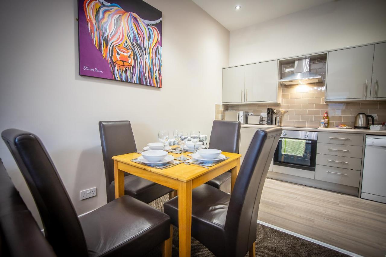 Douglas House Apartments نايرن المظهر الخارجي الصورة