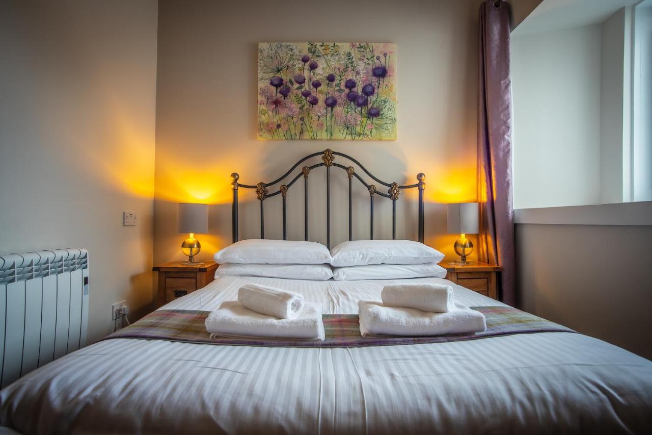Douglas House Apartments نايرن المظهر الخارجي الصورة