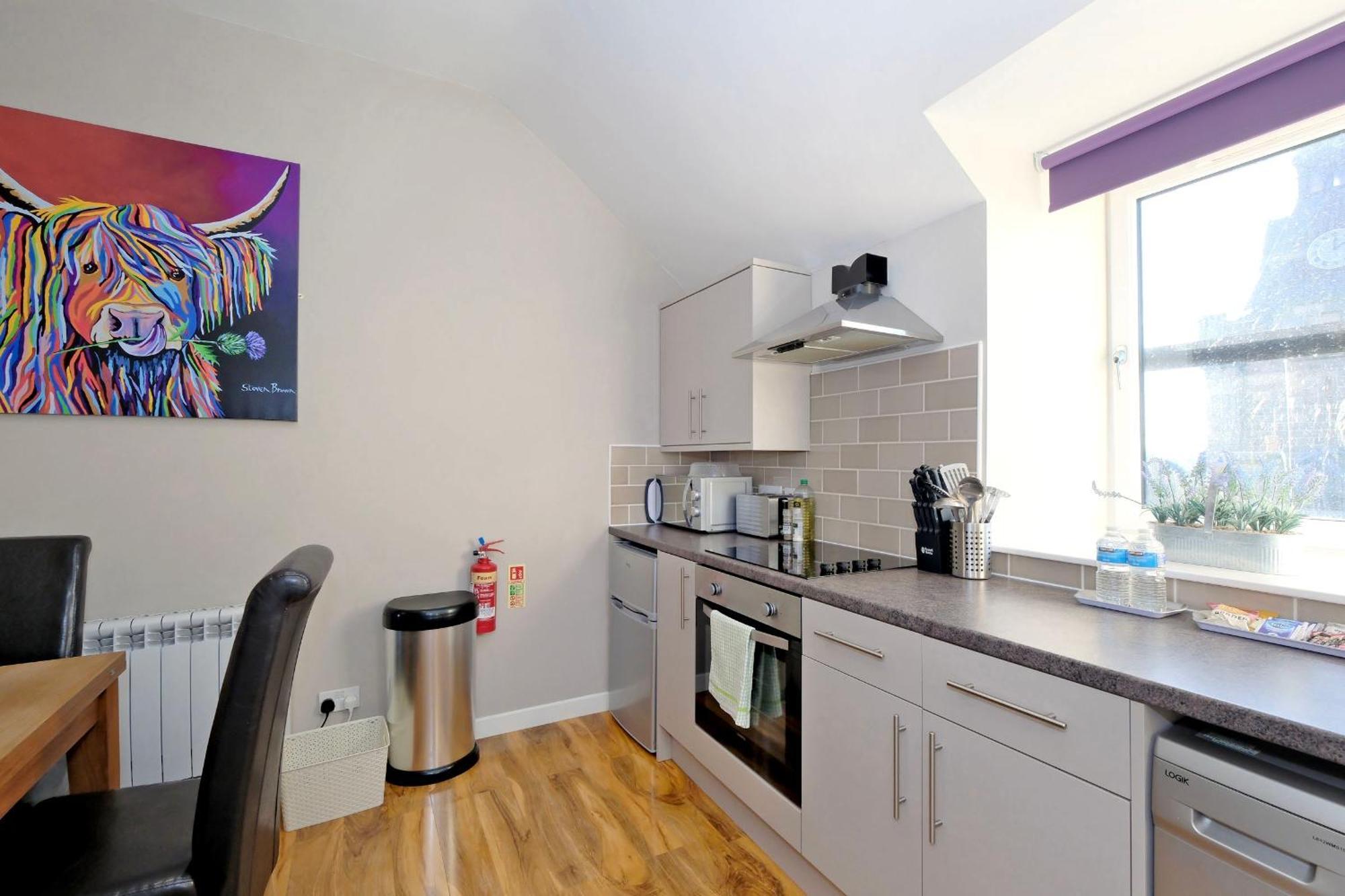 Douglas House Apartments نايرن المظهر الخارجي الصورة