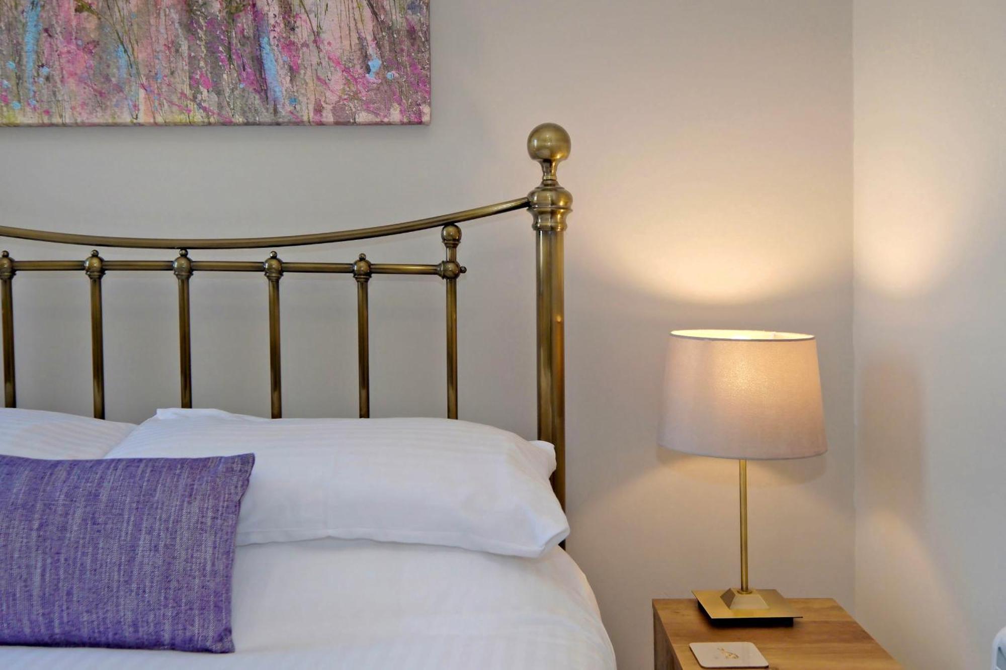 Douglas House Apartments نايرن المظهر الخارجي الصورة