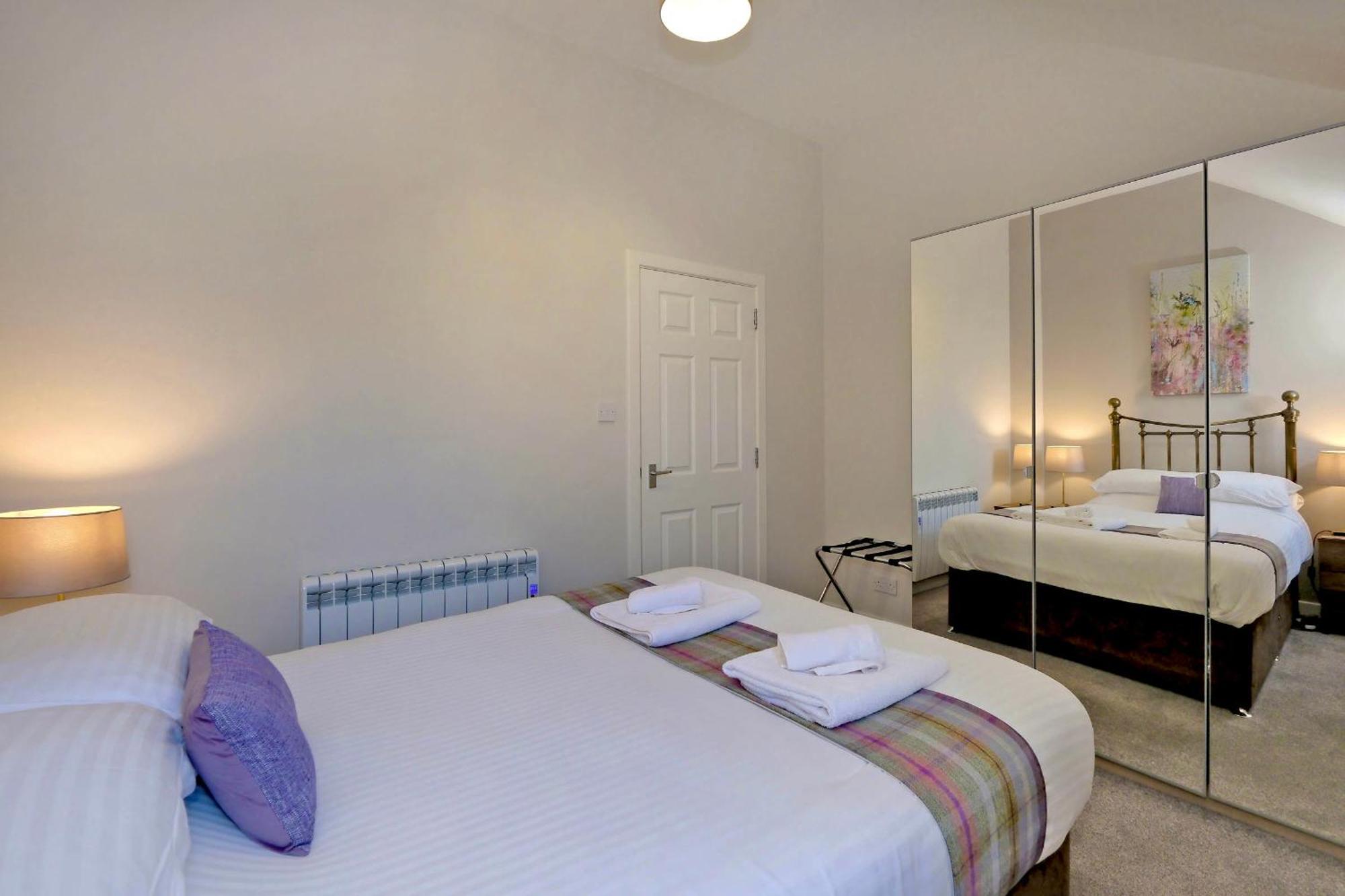 Douglas House Apartments نايرن المظهر الخارجي الصورة